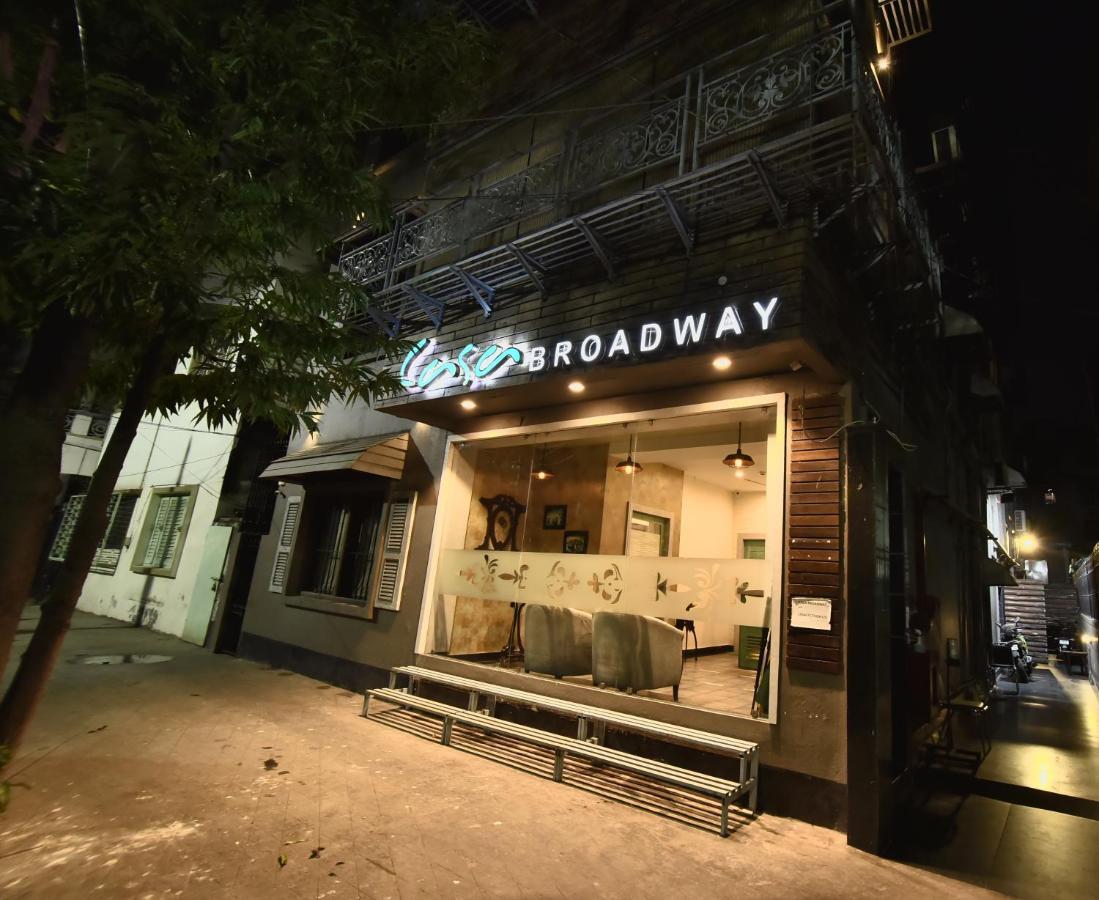 Casa Broadway-A Boutique Hotel Calcutta Buitenkant foto