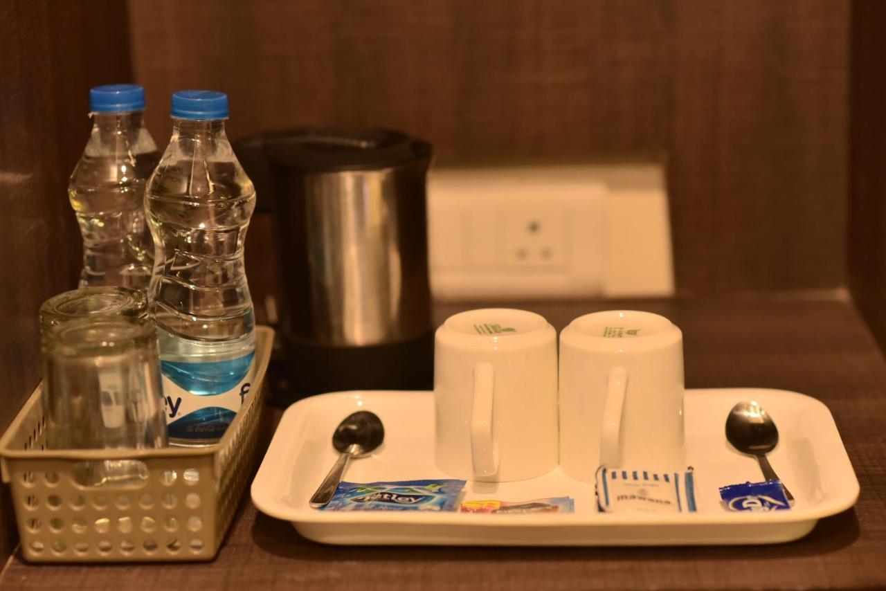Casa Broadway-A Boutique Hotel Calcutta Buitenkant foto