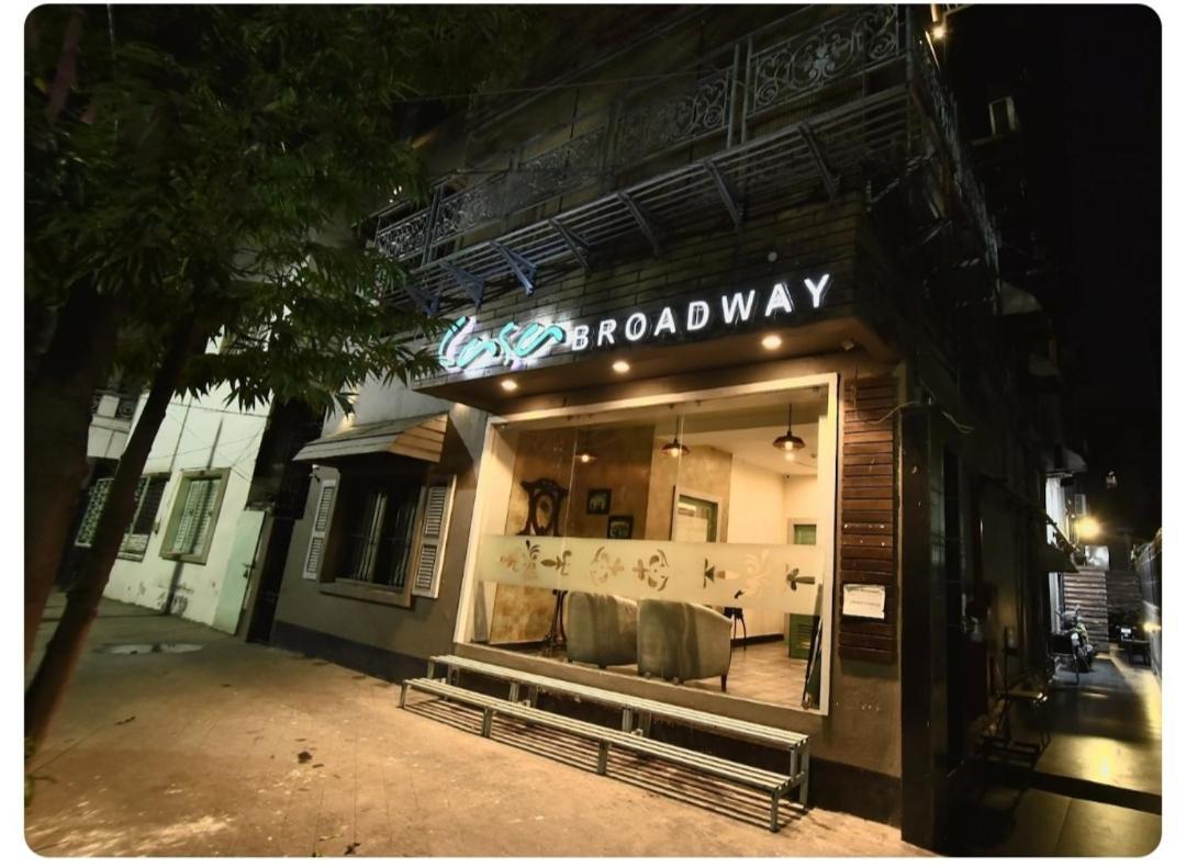 Casa Broadway-A Boutique Hotel Calcutta Buitenkant foto