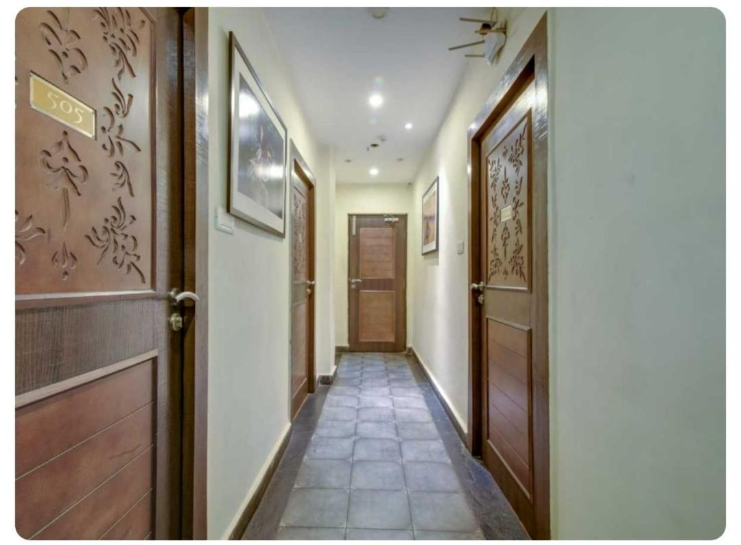 Casa Broadway-A Boutique Hotel Calcutta Buitenkant foto
